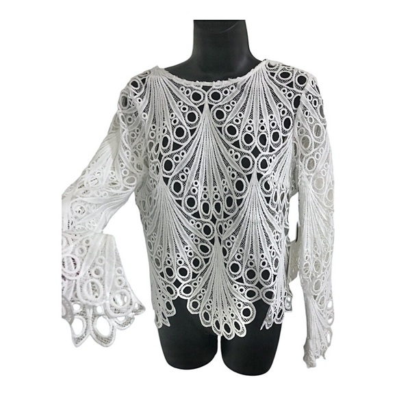 White crochet mesh eyelet laser cut style open back bell sleeve top size M new - Picture 13 of 17